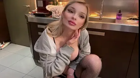 HannaXLove stripchat stream image