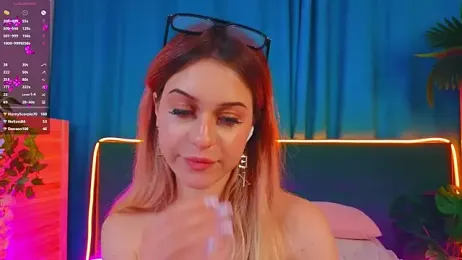 AlinaWalters stripchat stream image