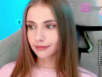 VikkiExtraCheese bongacams stream image