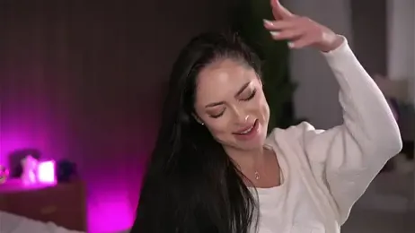 ChloeDevine stripchat stream image