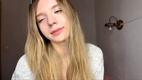 FruityXo stripchat stream image