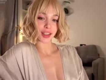 cutieeeeva chaturbate stream image