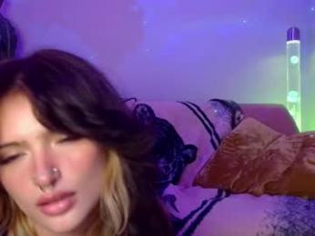 kissmerosy chaturbate stream image