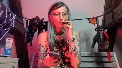 coyemoo stripchat stream image