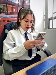 LIZ-06_ stripchat stream image