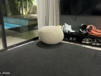 golden_alinee chaturbate stream image