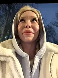 babydolll stripchat stream image