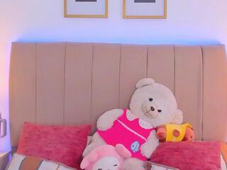 Bella Fontana flirt4free stream image