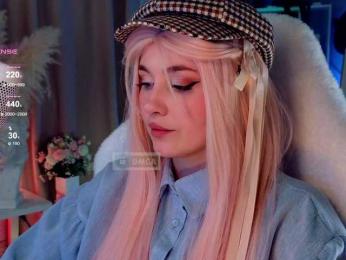 HoneyCherry bongacams stream image