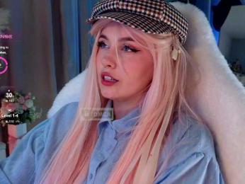 HoneyCherry bongacams stream image