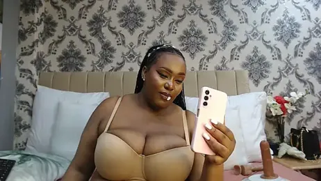 Thasha8 stripchat stream image