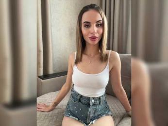 LedyMiya bongacams stream image