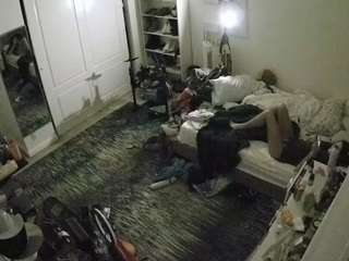 voyeurcam-hornyhostel-02 camsoda stream image