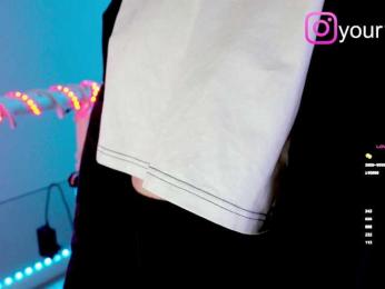 VikkiExtraCheese bongacams stream image