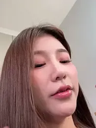 Kiki--2025 stripchat stream image