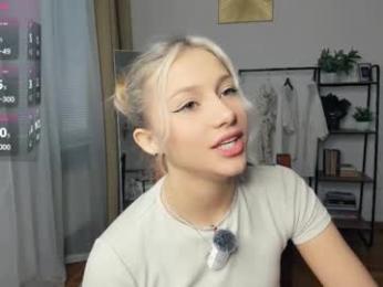 glossybabe_ chaturbate stream image