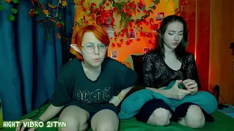 TrickyKitsune stripchat stream image