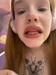 Honey___Hot stripchat stream image