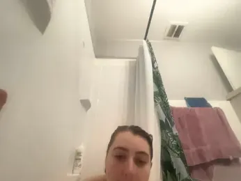 Snowbunnycake_131 stripchat stream image