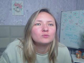 Sally Verda flirt4free stream image