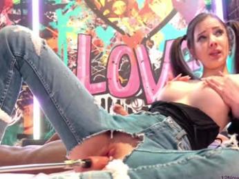 vanessa_love chaturbate stream image