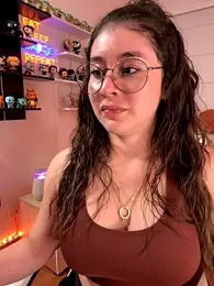 Sharon_07 stripchat stream image