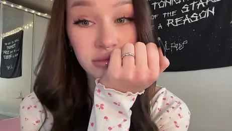 ur_molly stripchat stream image