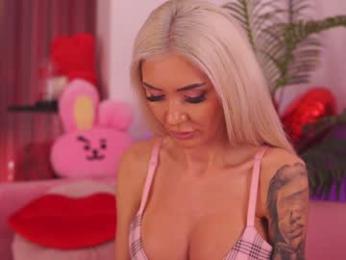 therealfallingangel chaturbate stream image