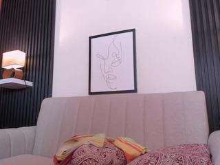 cloe-adams camsoda stream image