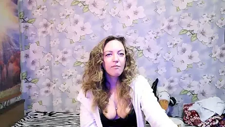 KattyLuuu stripchat stream image