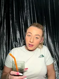 Strongqueen stripchat stream image