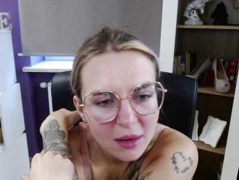 Soft-Zoey bongacams stream image