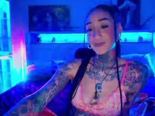 starryari69 camsoda stream image