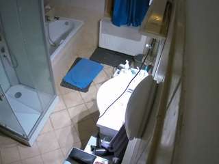 voyeurcam-julmodels-bath-2nd-2 camsoda stream image