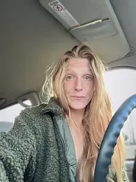 GoldenFlameGoddess stripchat stream image