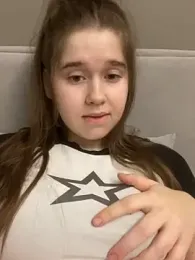 HornyGirlH stripchat stream image