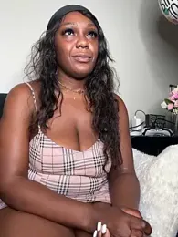 TilaTotti stripchat stream image