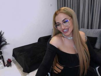 lovelyblondyx bongacams stream image