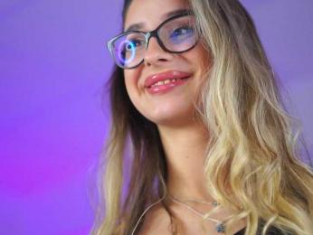 MaddieBryggs bongacams stream image