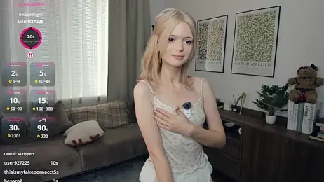 LaureMestler stripchat stream image