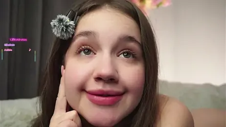 AmiLewis stripchat stream image