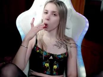 ho1yh01e chaturbate stream image