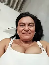 Horny-Mommy-Dirty stripchat stream image