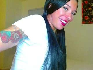 tighttinymilf camsoda stream image