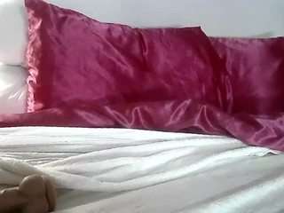 tastethepeach camsoda stream image