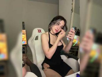 Honey_buns bongacams stream image
