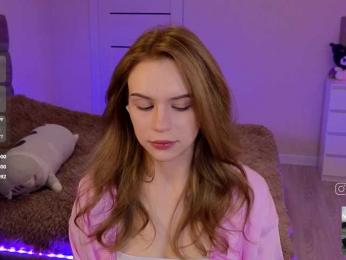 fymryn bongacams stream image