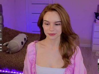 fymryn bongacams stream image