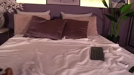 ElleDiane stripchat stream image