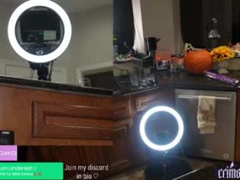 crimsonkitten chaturbate stream image